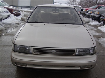 1993 NISSAN MAXIMA   - Photo 2 - Cincinnati, OH 45255