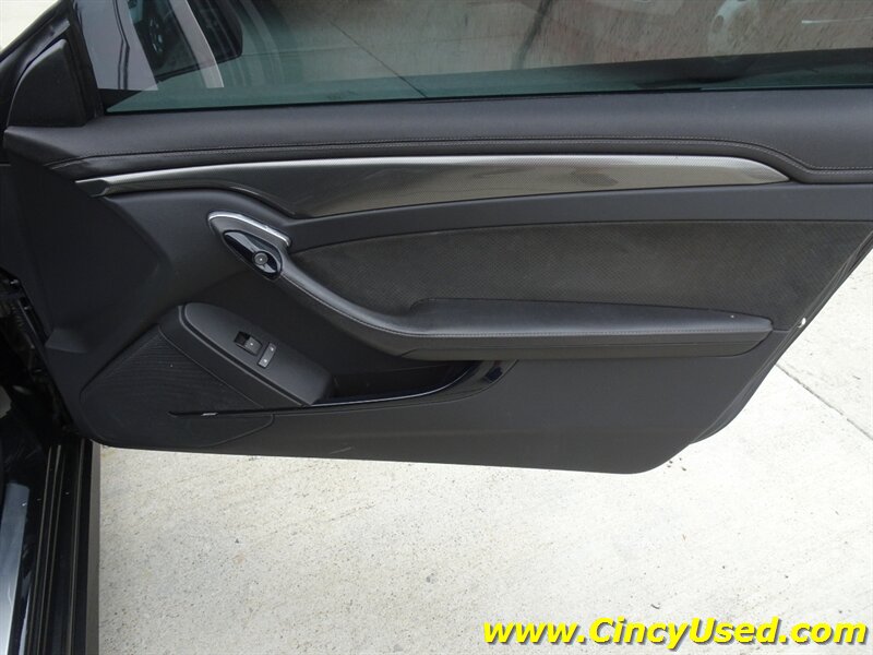2013 Cadillac CTS-V - Photo 29 - Cincinnati, OH 45255
