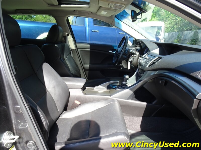 2012 Acura TSX Sport Wagon w/Tech - Photo 16 - Cincinnati, OH 45255