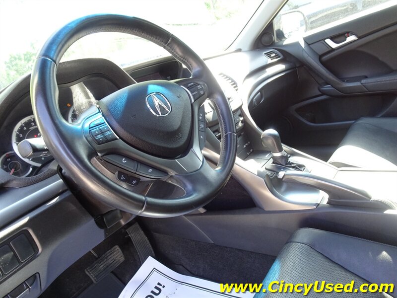 2012 Acura TSX Sport Wagon w/Tech - Photo 12 - Cincinnati, OH 45255