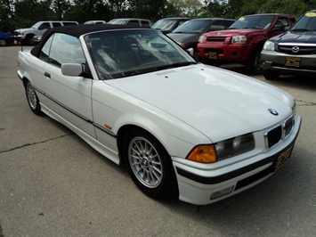 1997 BMW 328iC   - Photo 1 - Cincinnati, OH 45255