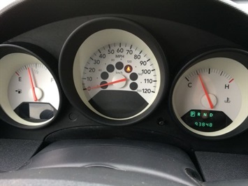 2008 Dodge Caliber SE   - Photo 13 - Cincinnati, OH 45255