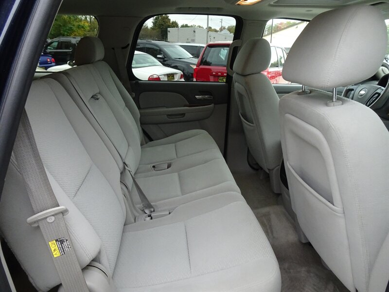 2007 Chevrolet Tahoe LT   - Photo 11 - Cincinnati, OH 45255