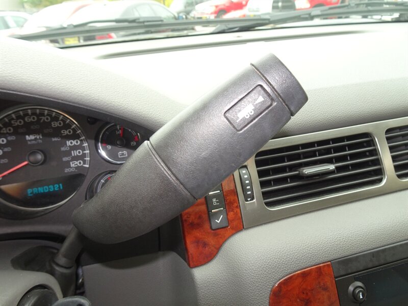 2007 Chevrolet Tahoe LT   - Photo 21 - Cincinnati, OH 45255