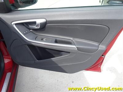 2017 Volvo S60 T5 Inscription   - Photo 29 - Cincinnati, OH 45255
