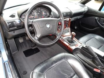 1999 BMW Z3 2.8   - Photo 6 - Cincinnati, OH 45255