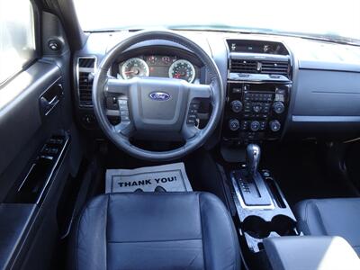 2010 Ford Escape Limited  3.0L V6 AWD - Photo 9 - Cincinnati, OH 45255