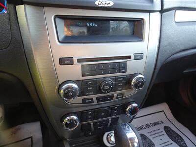 2010 Ford Fusion SE  2.5L I4 FWD - Photo 19 - Cincinnati, OH 45255