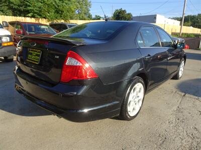 2010 Ford Fusion SE  2.5L I4 FWD - Photo 3 - Cincinnati, OH 45255