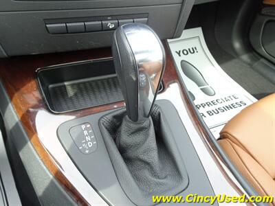 2011 BMW 335i xDrive - Photo 19 - Cincinnati, OH 45255