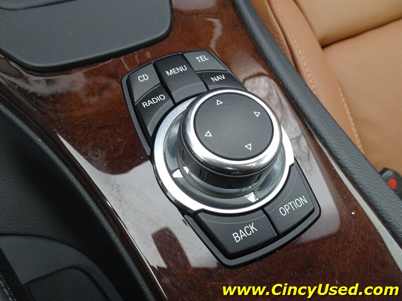 2011 BMW 335i xDrive - Photo 18 - Cincinnati, OH 45255