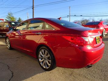 2011 Hyundai Sonata SE 2.0T   - Photo 11 - Cincinnati, OH 45255