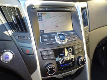 2011 Hyundai Sonata SE 2.0T   - Photo 17 - Cincinnati, OH 45255