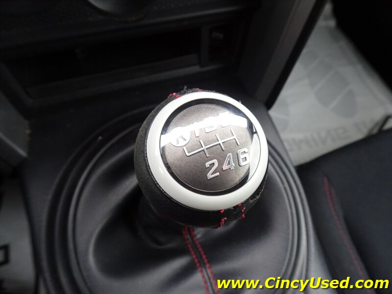 2015 Scion FR-S - Photo 17 - Cincinnati, OH 45255