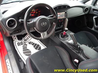 2015 Scion FR-S - Photo 10 - Cincinnati, OH 45255