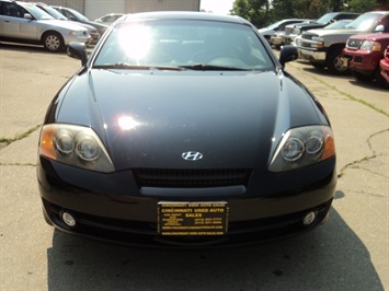 2003 Hyundai Tiburon GT   - Photo 2 - Cincinnati, OH 45255