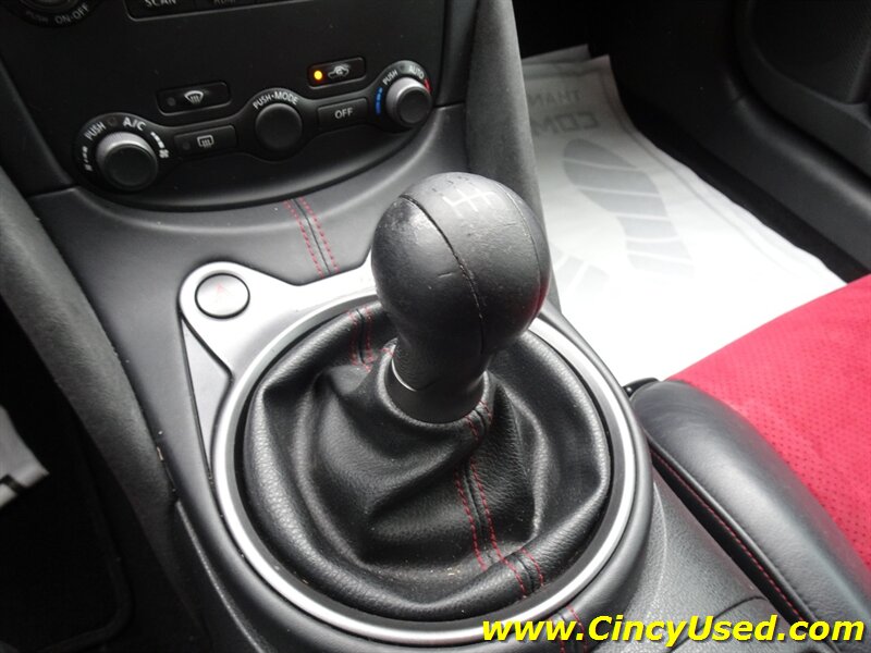 2018 Nissan 370Z NISMO Tech - Photo 17 - Cincinnati, OH 45255