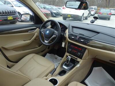 2014 BMW X1 xDrive28i  2.0L I4 Turbo AWD - Photo 9 - Cincinnati, OH 45255