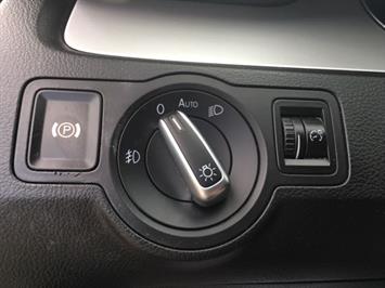 2010 Volkswagen CC Sport PZEV - Photo 22 - Cincinnati, OH 45255