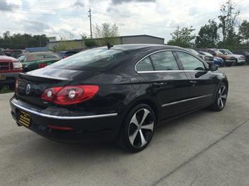 2010 Volkswagen CC Sport PZEV - Photo 6 - Cincinnati, OH 45255