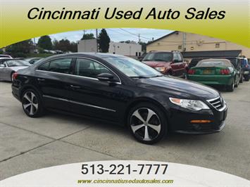 2010 Volkswagen CC Sport PZEV - Photo 1 - Cincinnati, OH 45255