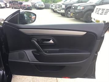 2010 Volkswagen CC Sport PZEV - Photo 24 - Cincinnati, OH 45255