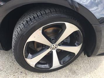 2010 Volkswagen CC Sport PZEV - Photo 29 - Cincinnati, OH 45255