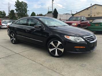 2010 Volkswagen CC Sport PZEV - Photo 11 - Cincinnati, OH 45255