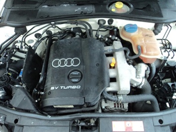 2001 Audi A4   - Photo 28 - Cincinnati, OH 45255