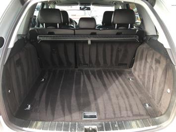 2005 Porsche Cayenne   - Photo 9 - Cincinnati, OH 45255