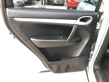 2005 Porsche Cayenne   - Photo 23 - Cincinnati, OH 45255