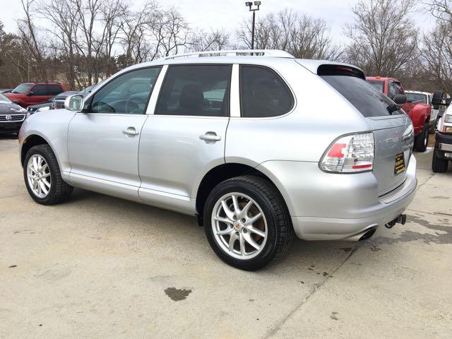 2005 Porsche Cayenne   - Photo 4 - Cincinnati, OH 45255