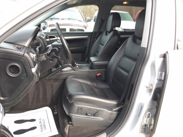 2005 Porsche Cayenne   - Photo 14 - Cincinnati, OH 45255
