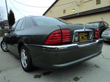 2000 Lincoln LS   - Photo 13 - Cincinnati, OH 45255