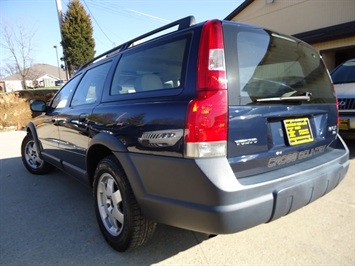 2001 Volvo V70   - Photo 12 - Cincinnati, OH 45255