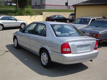 2000 MAZDA PROTEGE LX   - Photo 4 - Cincinnati, OH 45255