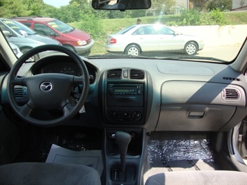 2000 MAZDA PROTEGE LX   - Photo 7 - Cincinnati, OH 45255