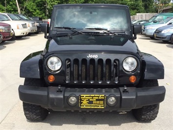 2007 Jeep Wrangler Unlimited Sahara   - Photo 2 - Cincinnati, OH 45255