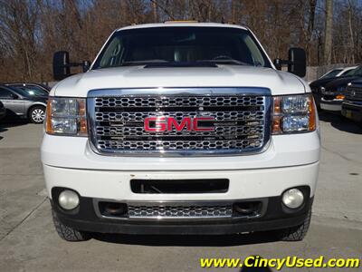 2011 GMC Sierra 3500 Denali   - Photo 2 - Cincinnati, OH 45255