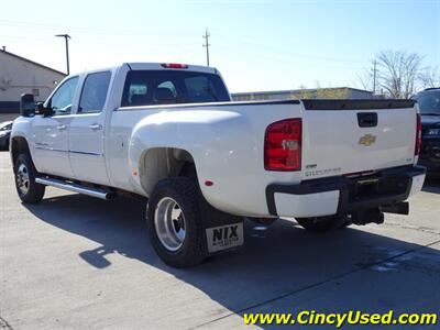 2011 GMC Sierra 3500 Denali   - Photo 8 - Cincinnati, OH 45255