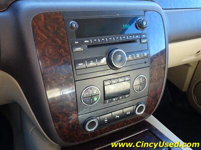 2011 GMC Sierra 3500 Denali   - Photo 17 - Cincinnati, OH 45255