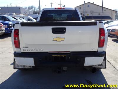 2011 GMC Sierra 3500 Denali   - Photo 7 - Cincinnati, OH 45255