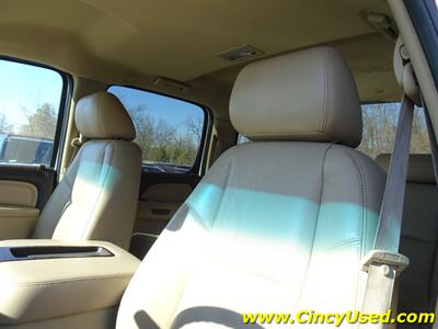 2011 GMC Sierra 3500 Denali   - Photo 11 - Cincinnati, OH 45255