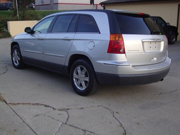 2004 Chrysler Pacifica   - Photo 4 - Cincinnati, OH 45255