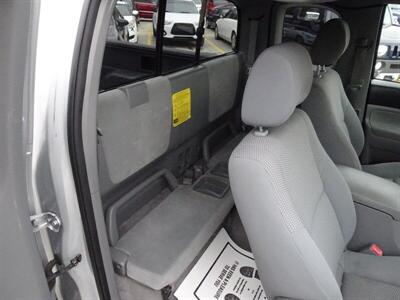 2006 Toyota Tacoma   - Photo 21 - Cincinnati, OH 45255