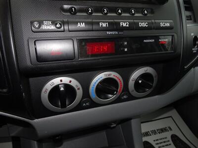 2006 Toyota Tacoma   - Photo 46 - Cincinnati, OH 45255