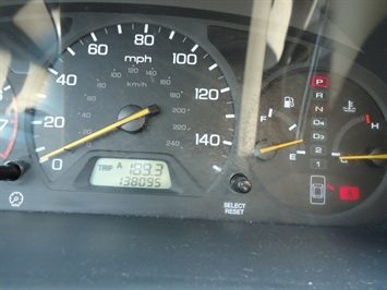 2000 Honda Accord LX   - Photo 19 - Cincinnati, OH 45255