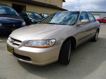 2000 Honda Accord LX   - Photo 11 - Cincinnati, OH 45255