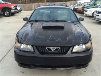 2000 Ford Mustang   - Photo 2 - Cincinnati, OH 45255