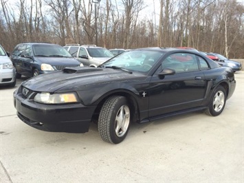 2000 Ford Mustang   - Photo 11 - Cincinnati, OH 45255